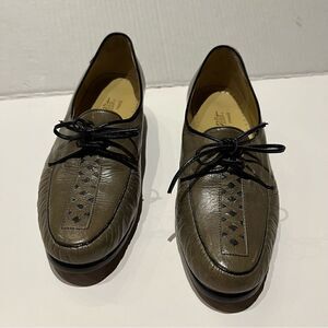 Christian Pellet France loafers Gray with black trim size 5 EE